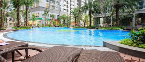 Utomhuspool