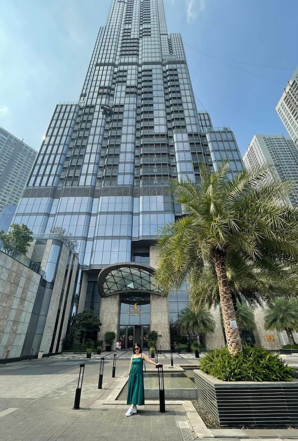 Exterior - Vinhomes Central Park- Luxury Apartments (Ho Chi Minh City)