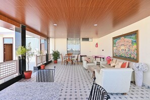 ロビー応接スペース