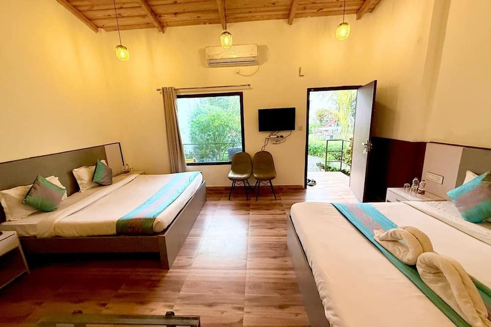 Shelton Blu Resort By Mango People