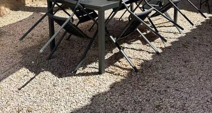 MAISON T3 dans un village agréable