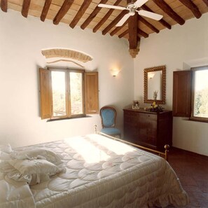 Premium bedding, in-room safe, cribs/infant beds, free WiFi - Villa Panconesi (Montespertoli)