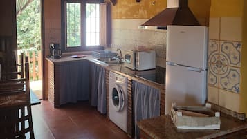 Casa, 3 dormitoris, accessible, fumadors | Cuina privada