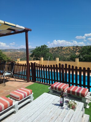 Pool - Warm Holiday Home With Private Pool in Andalucia Center (Algarinejo)