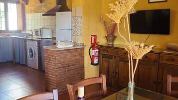 Casa, 3 habitaciones, accesible para personas con discapacidad, fumadores | Restauración