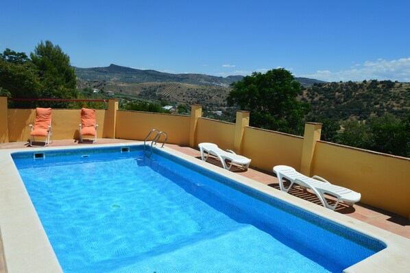 Alberca al aire libre 