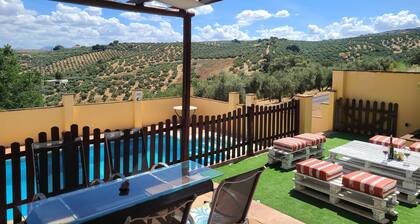 Warm Holiday Home With Private Pool in Andalucia Center