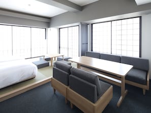 Deluxe Japanese Room (Japanese Western Room), Non Smoking | In-room safe, soundproofing, free WiFi, bed sheets