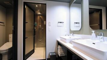 Suite Room (with Japanese Western Room/Bunk bed), Non Smoking | Bathroom | Slippers, bidet