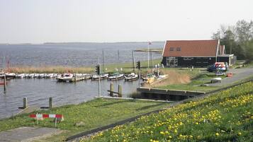 House, 2 Bedrooms, Patio, Garden View | Lake