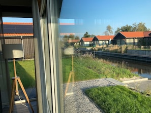 Ferienhaus, 2 Schlafzimmer, Terrasse, Gartenblick | Innenbereich