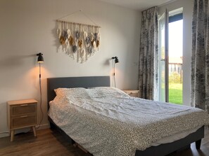 Huis, 2 slaapkamers, terras, uitzicht op tuin | 2 slaapkamers