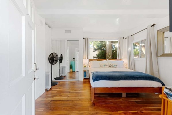 1 Schlafzimmer, BĂŒgeleisen/BĂŒgelbrett, kostenloses WLAN, BettwĂ€sche