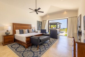 4 Schlafzimmer, Schreibtisch, Bügeleisen/Bügelbrett, kostenloses WLAN