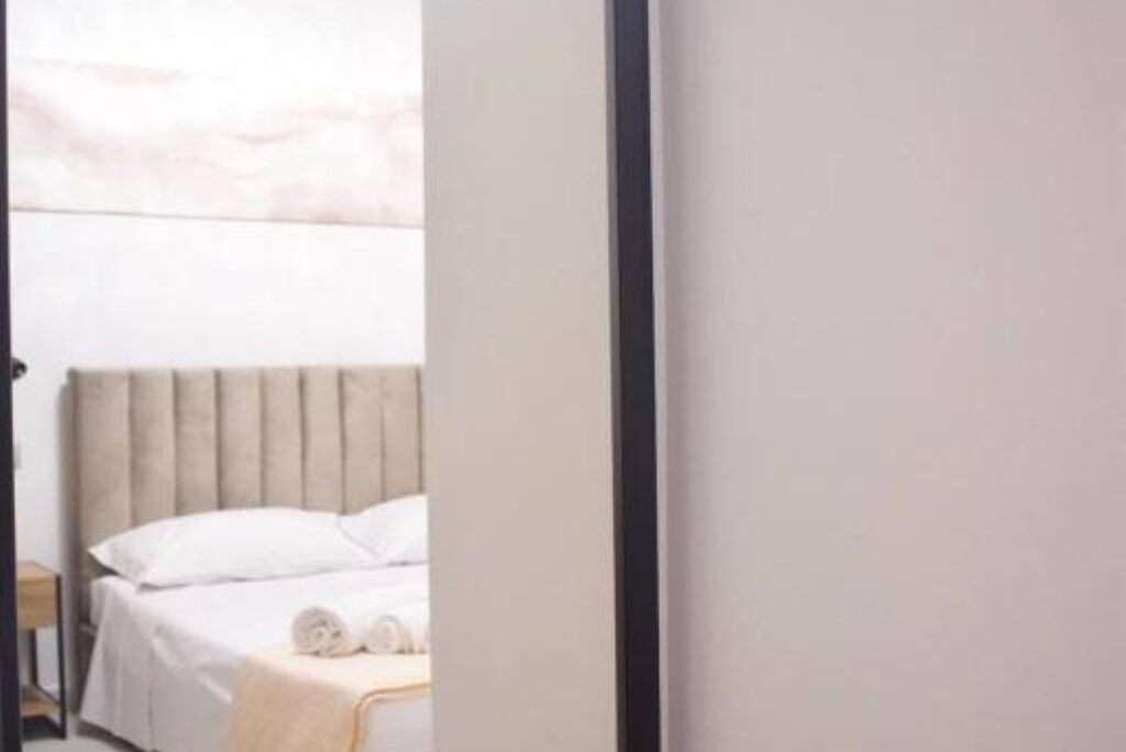 1 camera, una scrivania, culla da viaggio, Wi-Fi gratuito