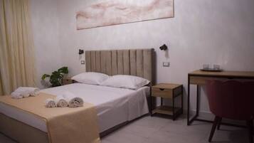 1 Schlafzimmer, Schreibtisch, Reisekinderbett, kostenloses WLAN