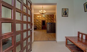 Lối vào nơi lưu trú