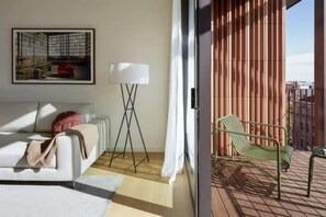 Apartment | 1 bedroom - Ciutadella Views 1BR With Views In Barcelona (Barcelona)