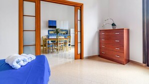Unclassified image, 3 of 15, button - Cozy Apartment between Politeama and the Port (Palermo)