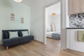 1 chambre, fer et planche Ă repasser, Wi-Fi, draps fournis