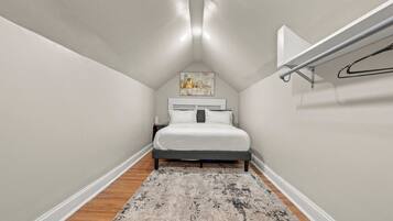 4 habitaciones, tabla de planchar con plancha y wifi gratis