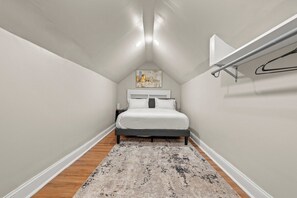 4 chambres, fer et planche à repasser, Wi-Fi gratuit, draps fournis