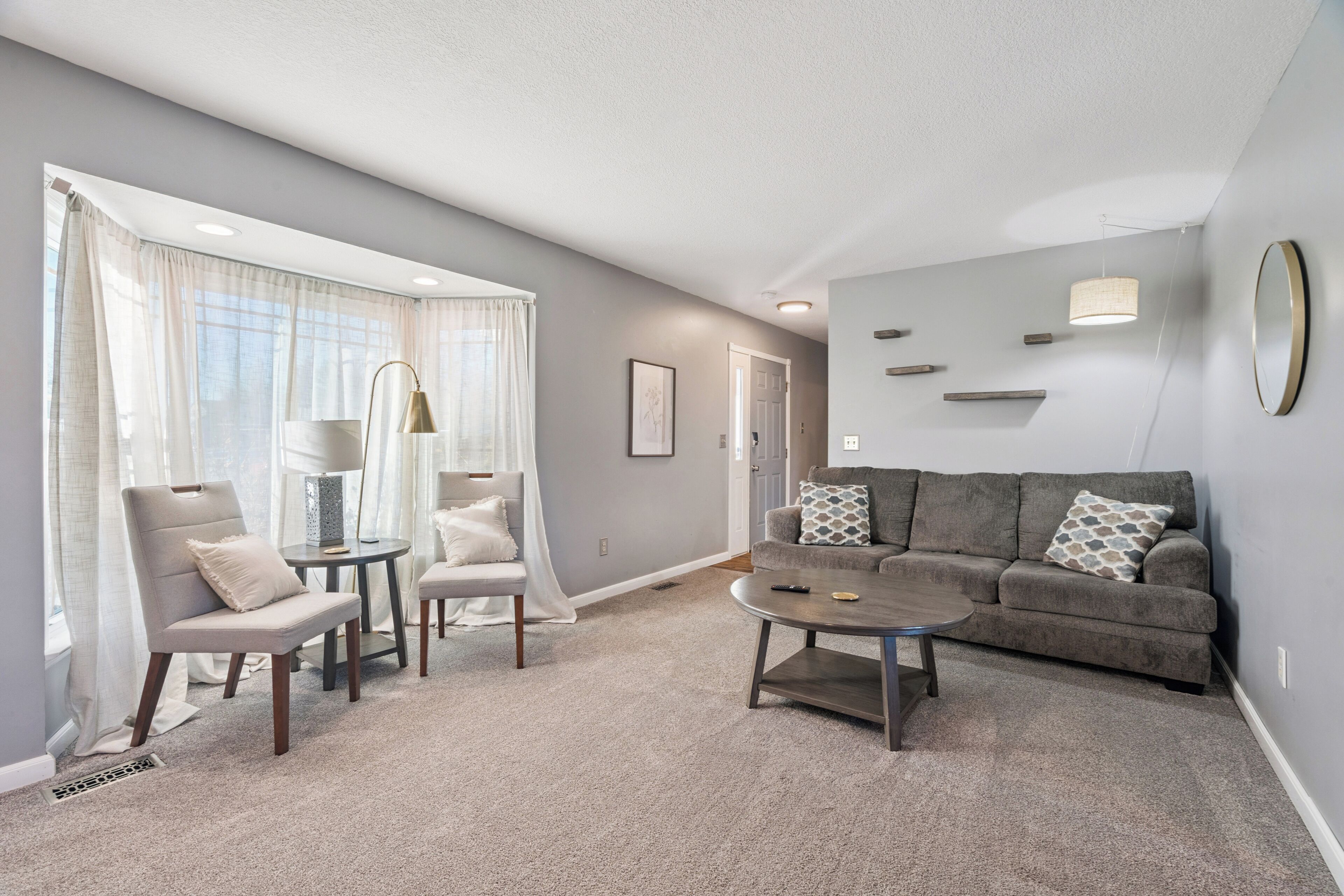 Spacious Retreat With Dual Master Suites, Game Room And Outdoor Escape - Ankeny, IA