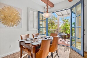 Unclassified image, 5 of 36, button