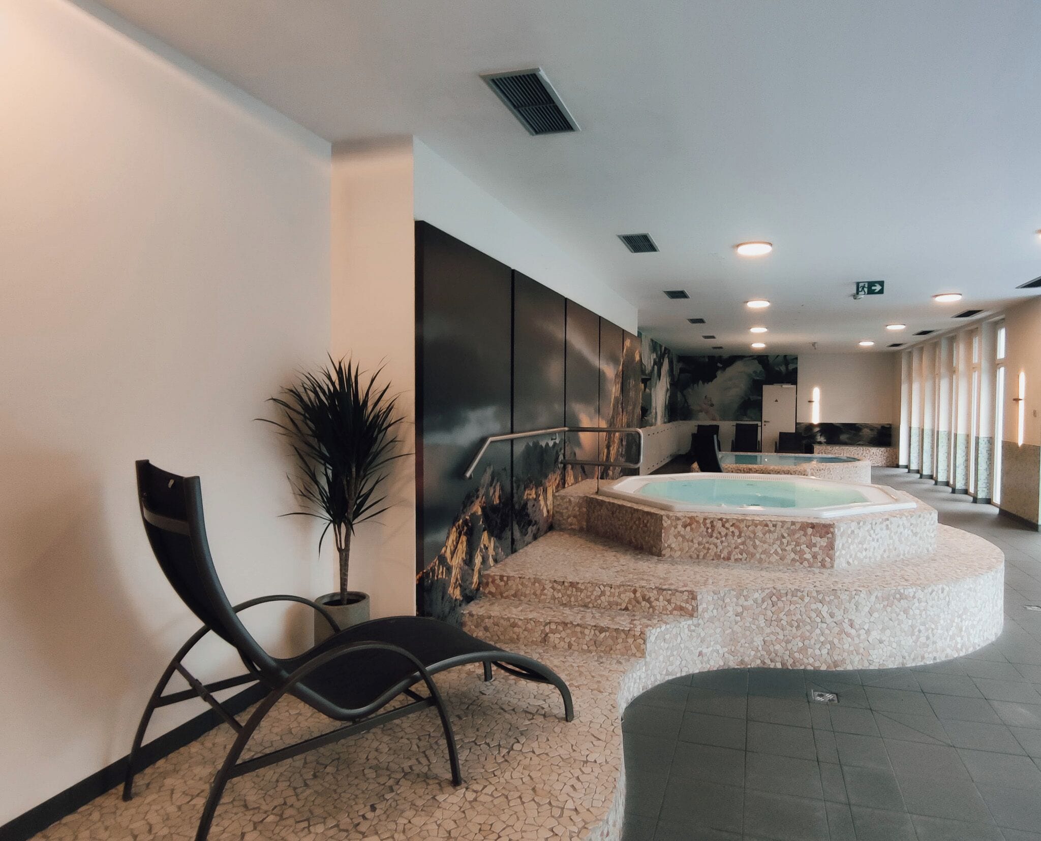 室内 SPA 浴缸