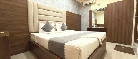 Escritorio y wifi gratis