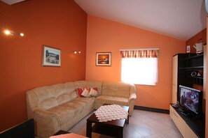 Appartement (Ferienwohnung mit Klimaanlage und mit) | Salle de séjour