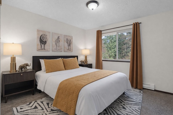 2 bedrooms, desk, iron/ironing board, free WiFi