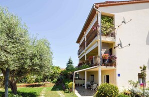 Exterior - Apartments in Stinjan/istrien 8432 (Pula)