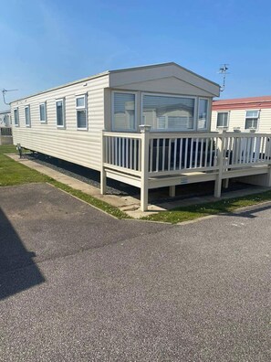 Exterior - Jaydans Retreat 2 Cozy Caravan in Newquay (Newquay)