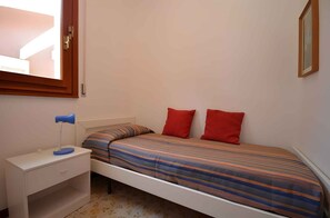 Bungalow (Bungalow mit Satellit-TV (VENVEN221).) | 10 bedrooms