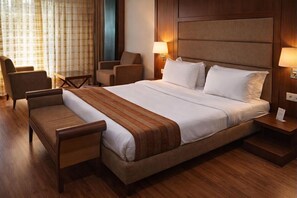 Family Studio Suite | Desk, laptop workspace, free WiFi - The Sky Imperial Gandhinagar (Gandhinagar)