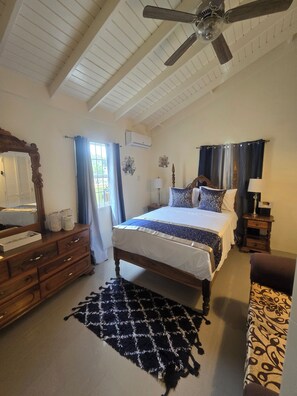 1 Schlafzimmer, Bügeleisen/Bügelbrett, kostenloses WLAN, Bettwäsche