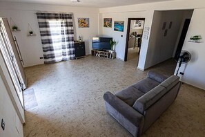 Living area -  Home Sweet Home (Monreale)