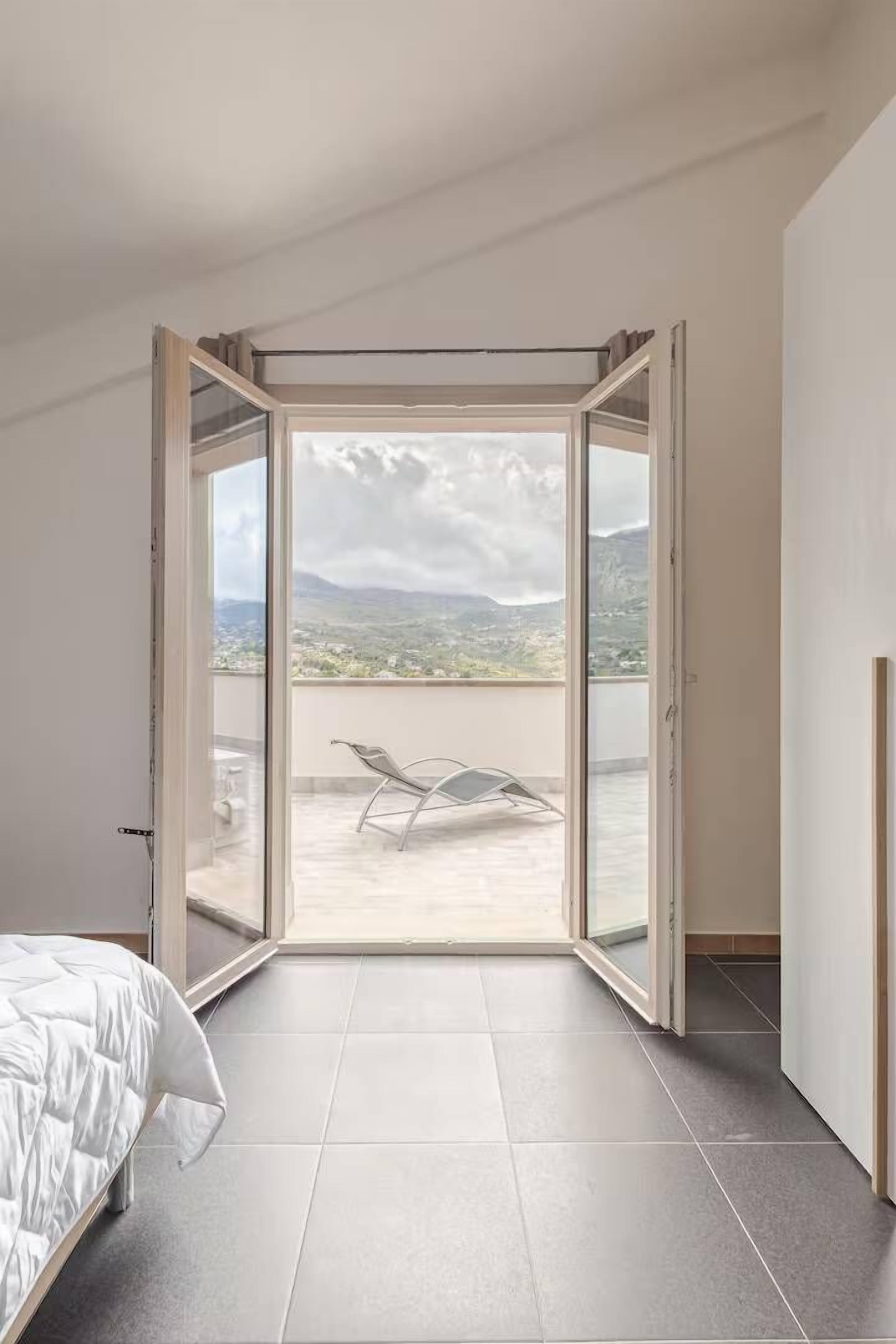 3 chambres, fer et planche à repasser, Wi-Fi gratuit