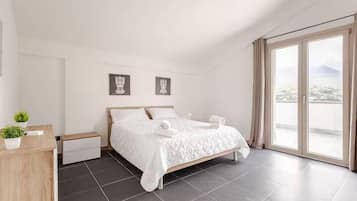 LÀgenhet - 3 sovrum - balkong - utsikt mot bergen | 3 sovrum, strykjÀrn/strykbrÀda och gratis wi-fi