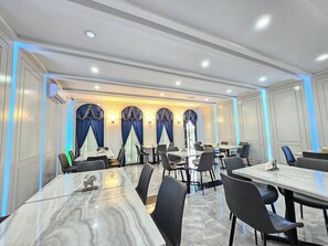 Restaurant - Cottage Pine Rayong (Rayong)