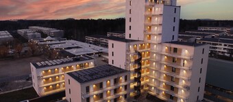 คอนติเนนทัล อพาร์ตเมนต์ โฮเทล โซลเลนทูนา