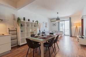 Living area - Charming 2-Bed in Swieqi (Swieqi)