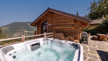 Chalet (3 Bedrooms) | Floor plan