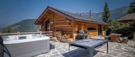 BBQ/picnic area