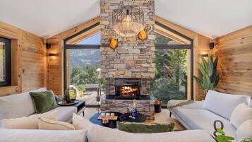 Chalet (3 Bedrooms) | Living area | Heated floors