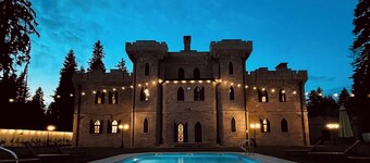 The Castle - Your unique way of retreat