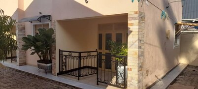 Tranquil Tororo Retreat