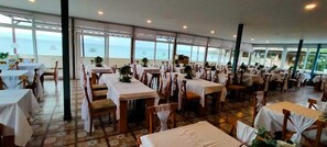 Desayuno buffet incluido todos los días