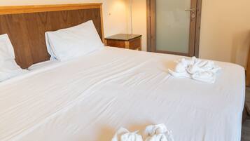 Căn hộ tiện nghi đơn giản, 3 phòng ngủ, bếp | 3 phòng ngủ, truy cập Internet không dây miễn phí